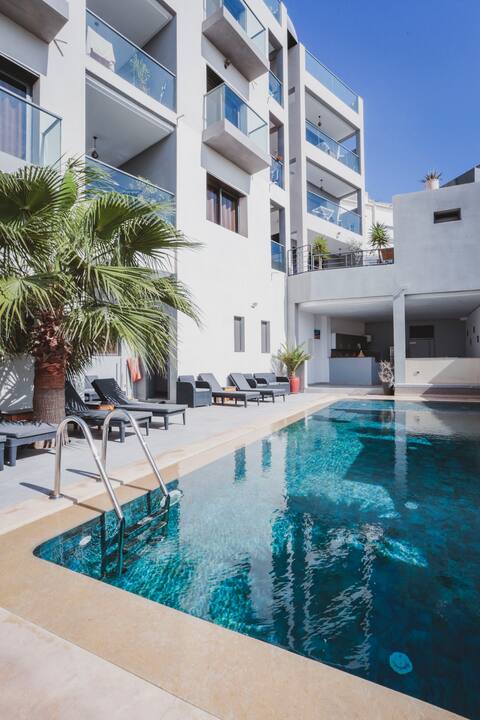 Sea view apartment and pool!#6