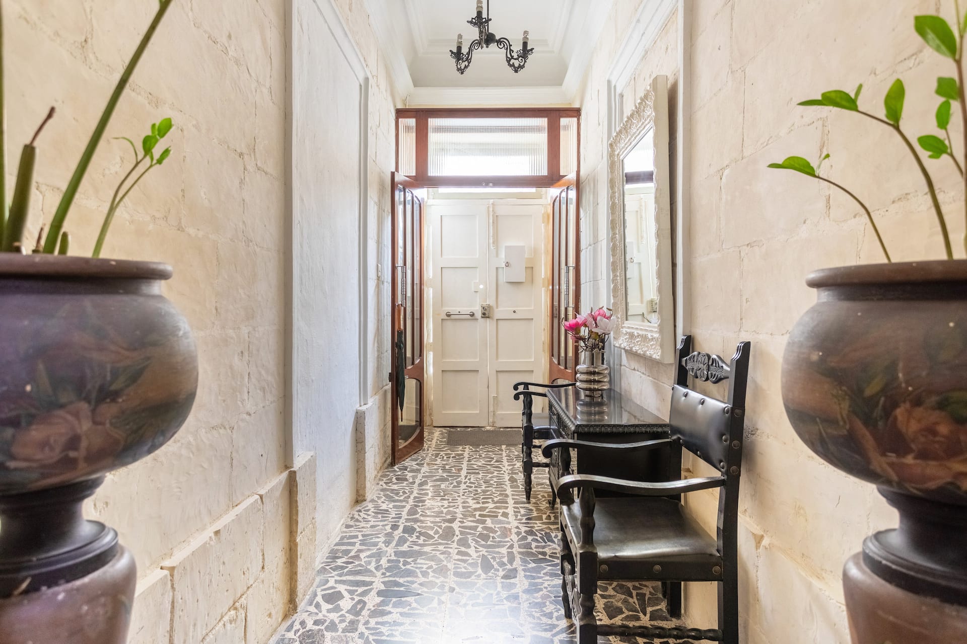 Modern stylish flat near Valletta and Sliema! — photo 2