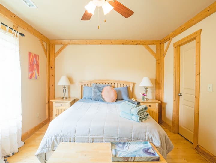 „საქართველო ო 'კეფეს“ ოთახი.