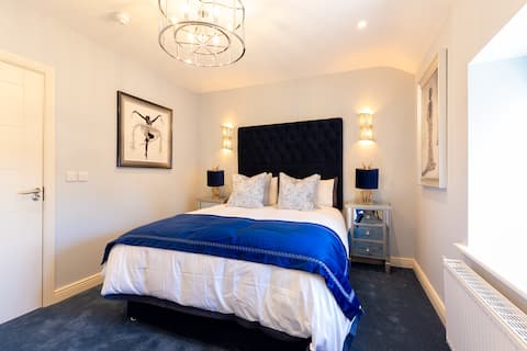 Queens Brook Apartment
