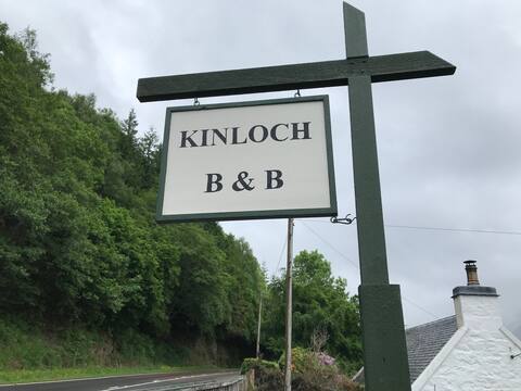 Kinloch B&B Inverinate .Private room en suite
