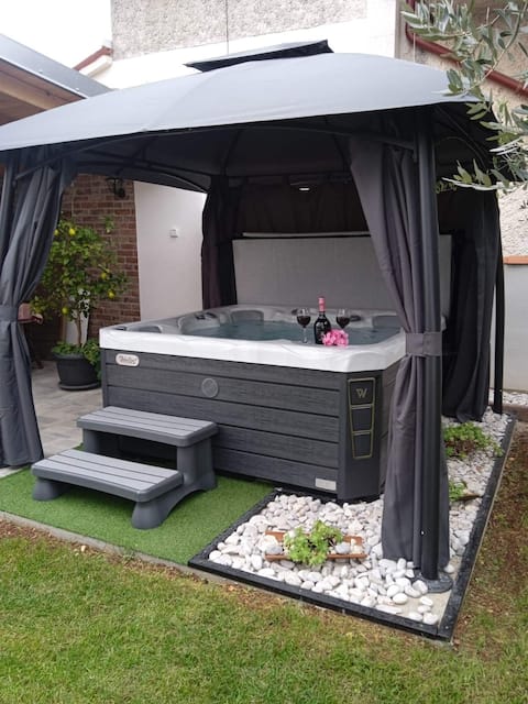 Istria, Muntić apartment Nada