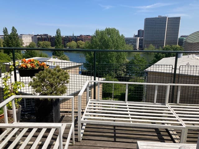 Loft lake view cent. Copenhagen