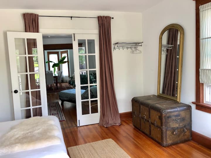 10 Best Airbnb Vacation Rentals In Roxbury, New York Updated 2024