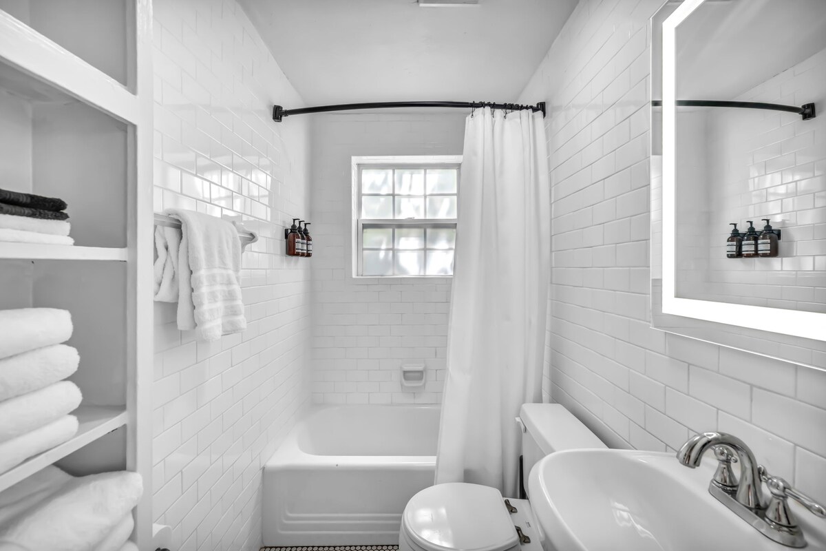 SoCo Bungalow