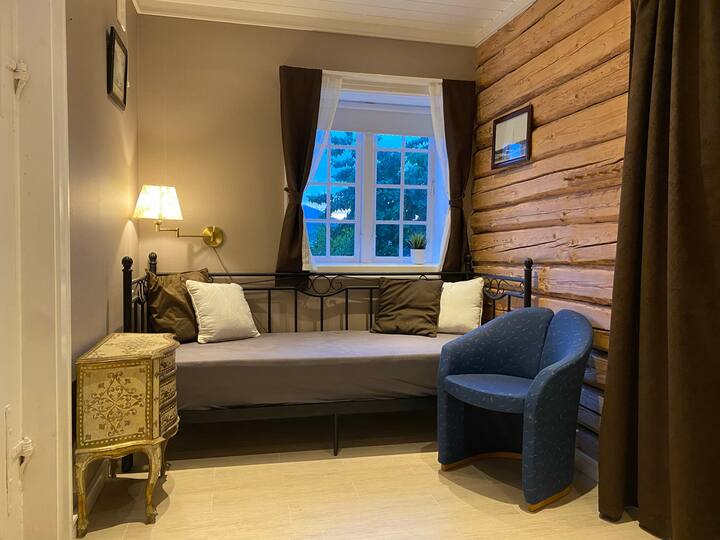 Entrada/dormitorio 3. Aquí hay un sofá cama que se hace si hay 5 personas alojadas aquí. 