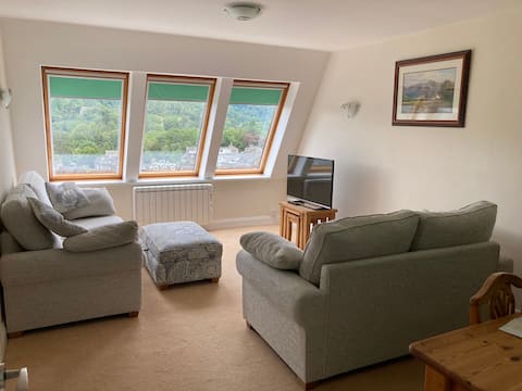 Successful Airbnb property: Central Ambleside location, stunning views in Lakes