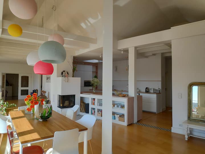 Sundrown, Cozy Appartment Ideal For Large Families - Berlim