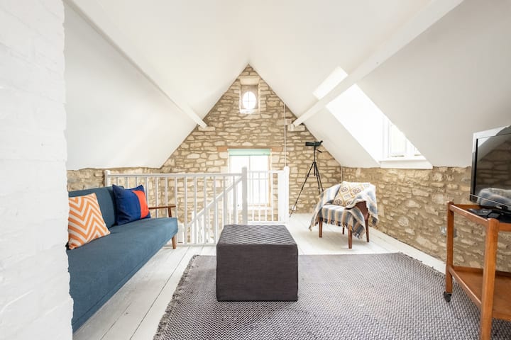 Rural 1 Bedroom Annexe. Great Views Over A Valley. - Stroud