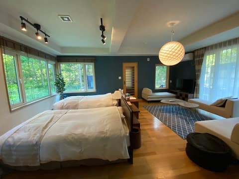 Wakka BBB Treehouse with Private Open-Air Bath
Limited to one group per day