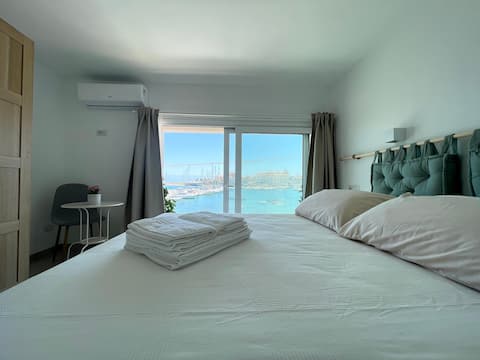 Eos sea view luxury apartment - Borea
