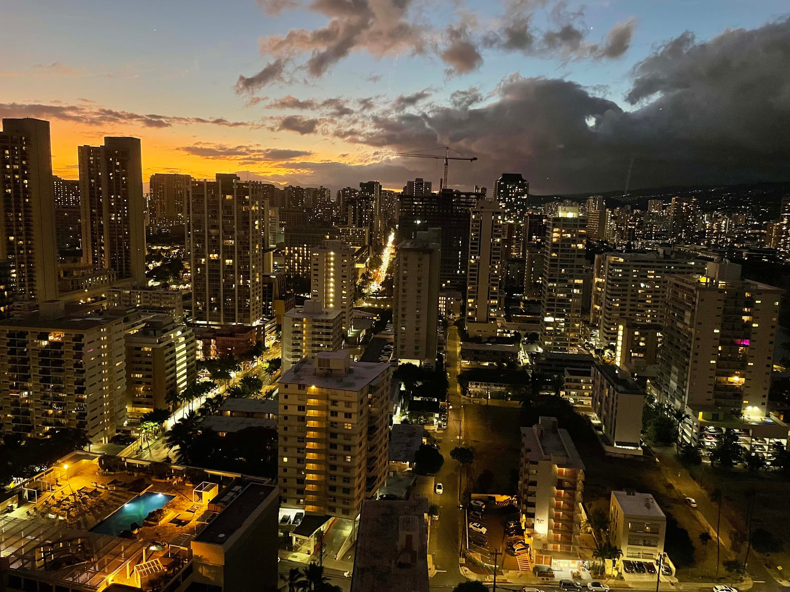 Condo in Honolulu · ★4.85 · 1 bedroom · 3 beds · 1 bath - Image 5