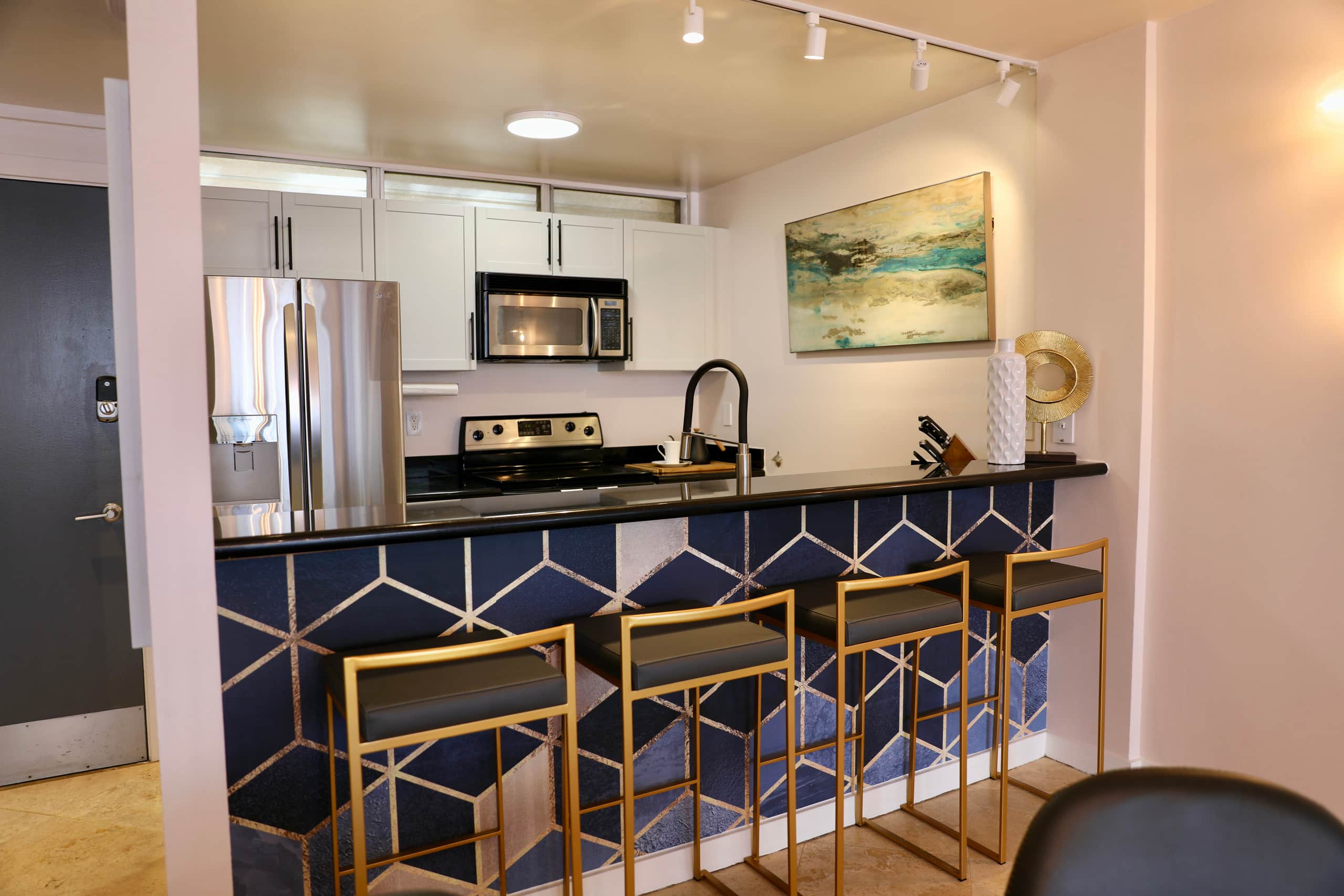 Condo in Kihei · ★4.83 · 2 bedrooms · 5 beds · 2 baths - Image 9