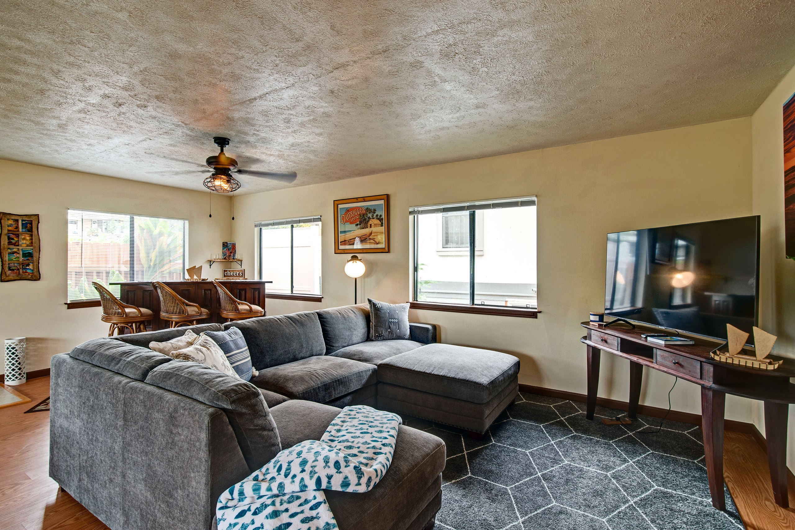Home in Hilo · ★4.94 · 3 bedrooms · 3 beds · 2 private baths - Image 4