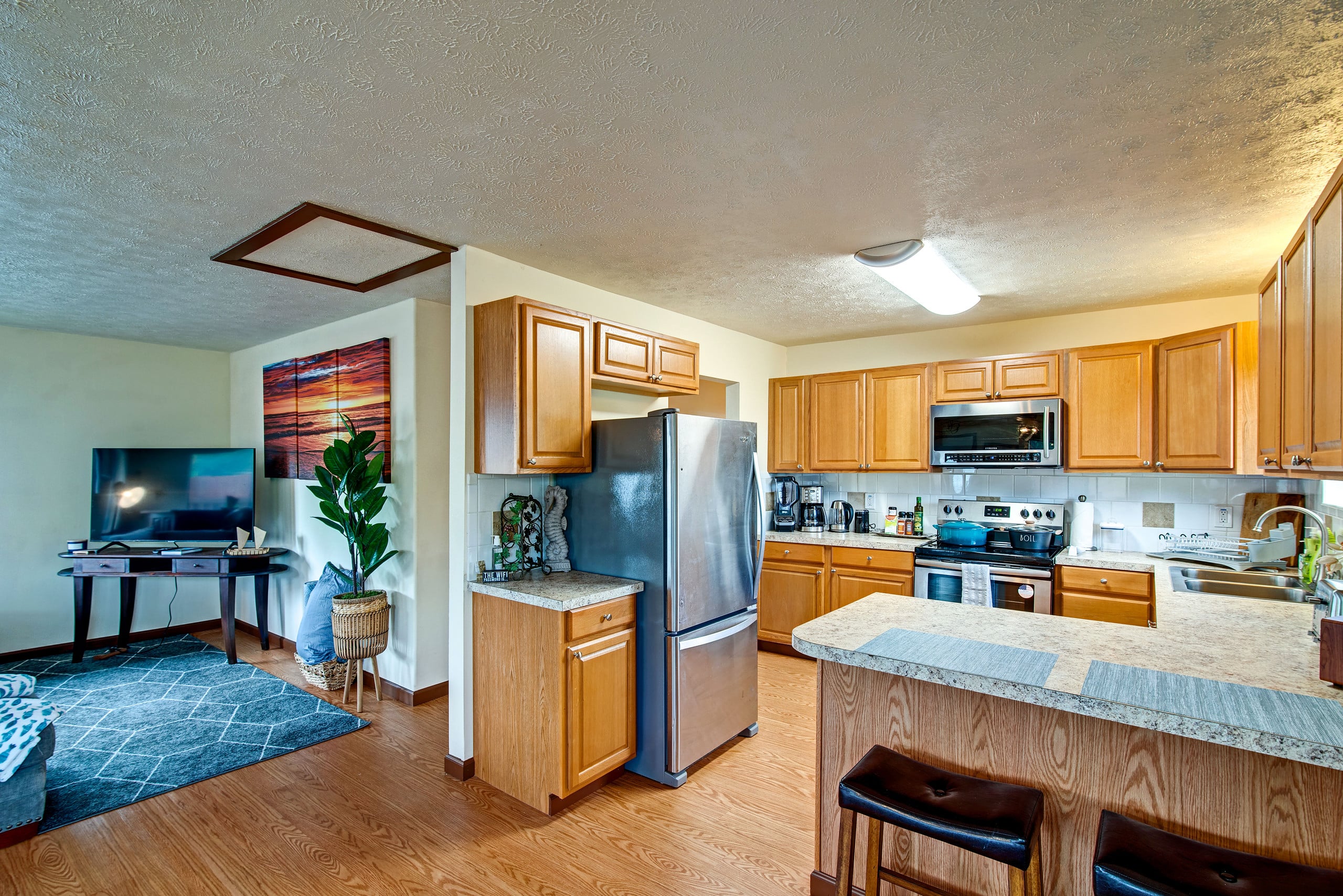Home in Hilo · ★4.94 · 3 bedrooms · 3 beds · 2 private baths - Image 16