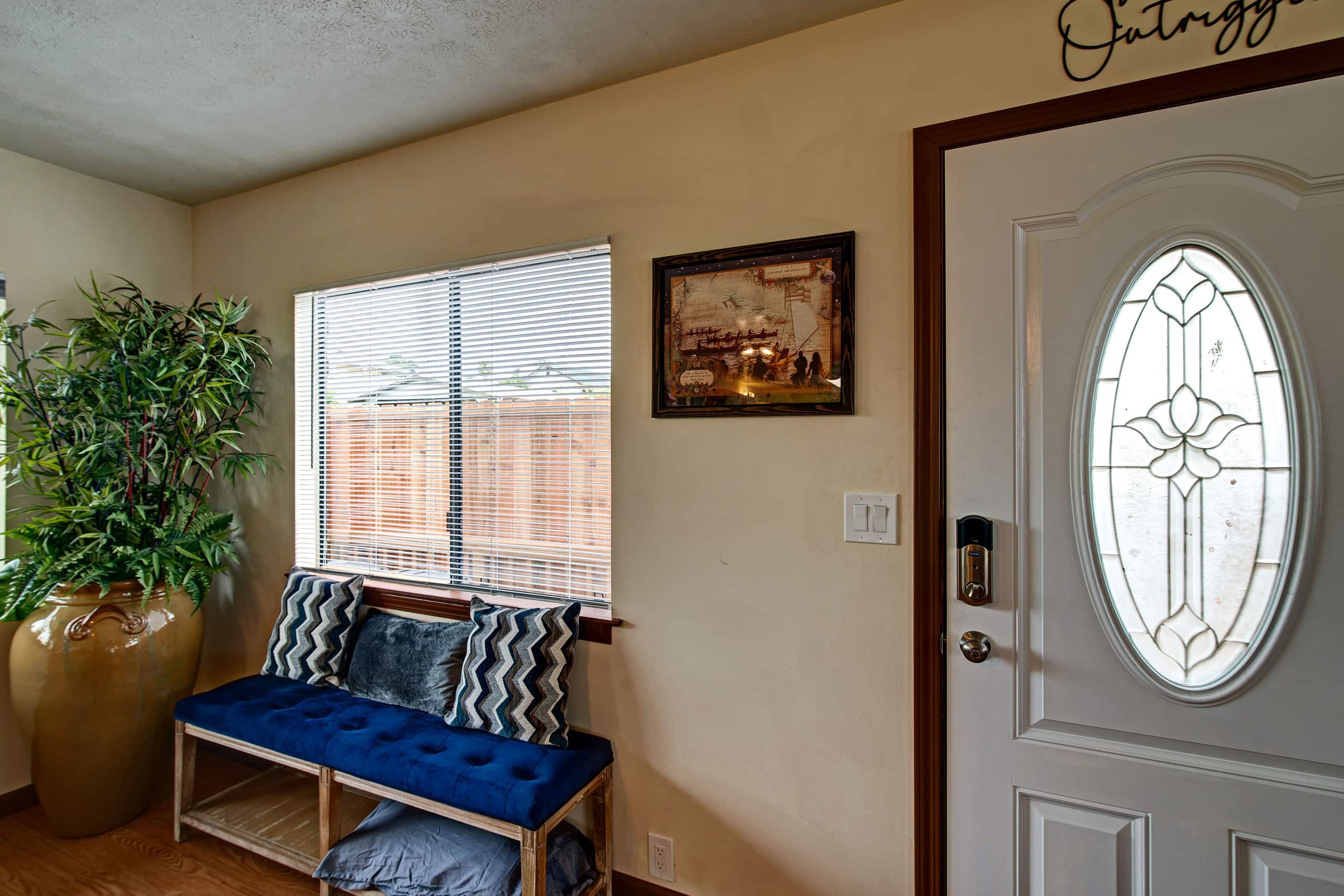 Home in Hilo · ★4.94 · 3 bedrooms · 3 beds · 2 private baths - Image 8