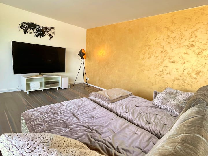 Loft De Luxe, Jacuzzi Chaud, Tranquillité D'esprit - Murten