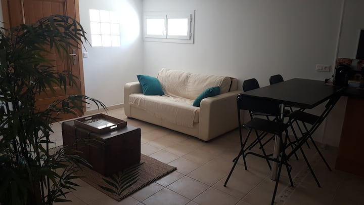 Agréable Bas De Villa De Type 2 Entièrement éQuipé - Marignane