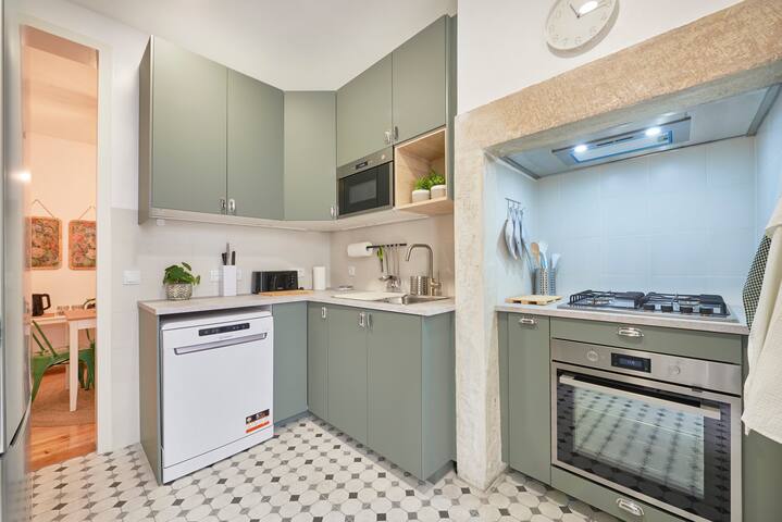 INGLESINHOS CASTELO 1 gallery image 2