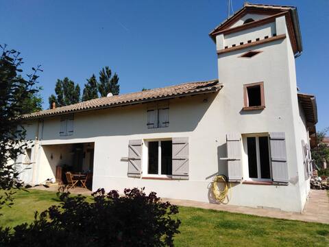 Charming house, 3 bedrooms, garden & pool