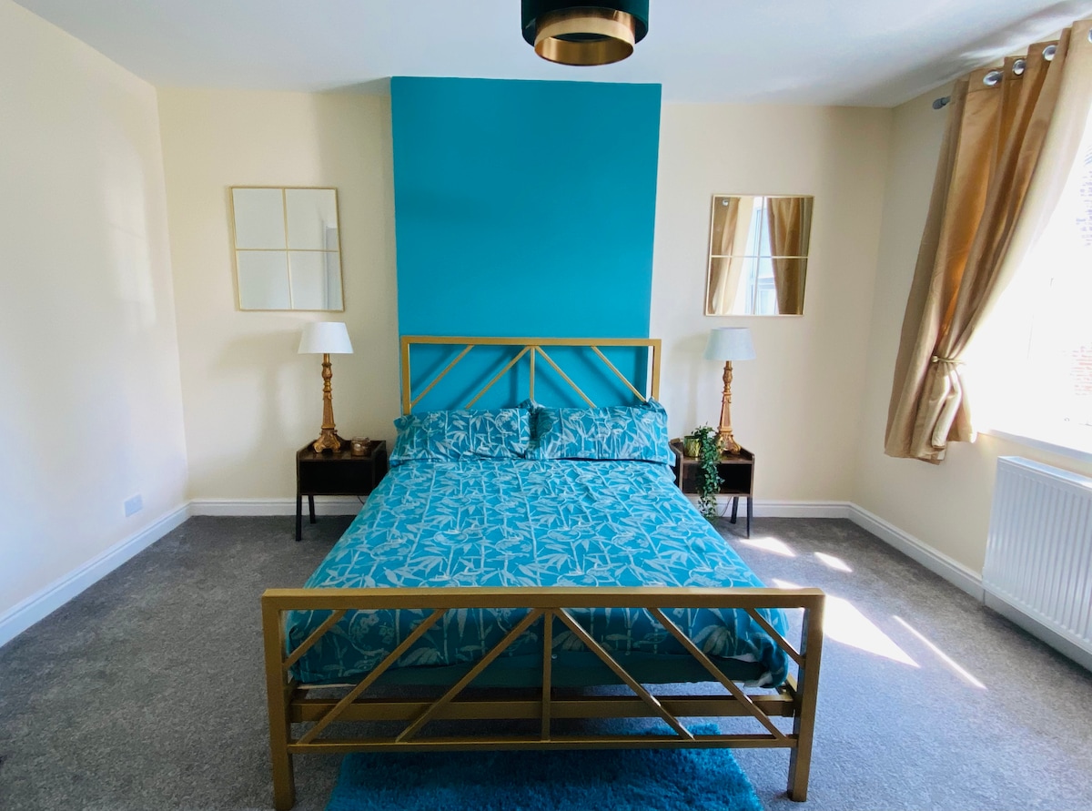 Home by The English Coastal Path, Beach & Railway Houses for Rent in