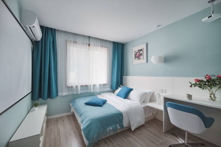 Listings From 小月