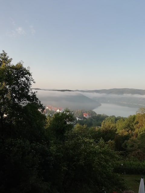 New 4-person apartment with a view of Edersee