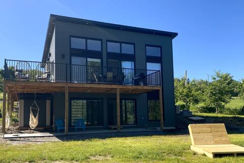 Chalet Cabochon -  Jewel on the lake