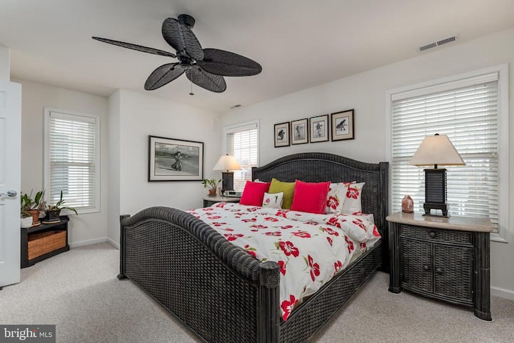 ห้องนอนใหญ่