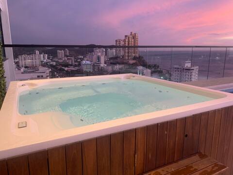 Luxury apartment (11th floor), 3 min from the beach