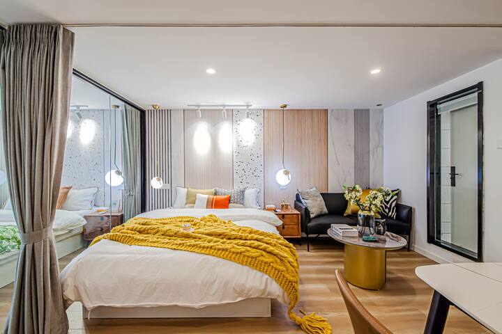 月租半价 Hs3 国家会展中心 虹桥机场 简约商务 花之漾 空中别墅4床8人 Houses For Rent In Shanghai Shanghai China