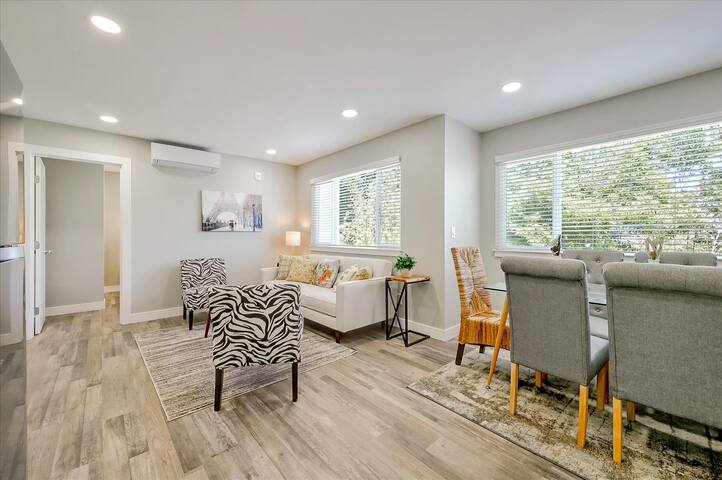 Exquisitely updated 3bed SF condo in the Mission