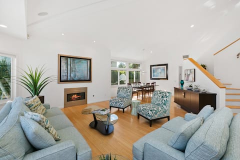 Successful Airbnb property: Beautiful Home w/Pool & Spa 1.2 Miles to the Beach in Pacific Beach