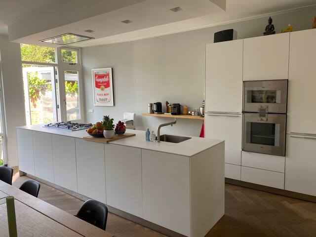 Beautiful house with sunny garden nearby the beach gallery image 3