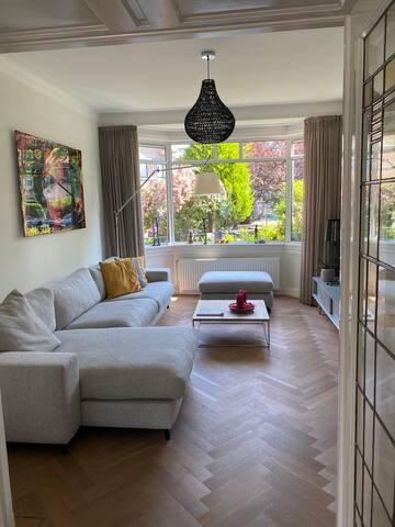 Beautiful house with sunny garden nearby the beach gallery image 4