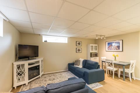 Top Airbnb: Cheerful 2 bedroom suite with indoor fireplace in Edmonton