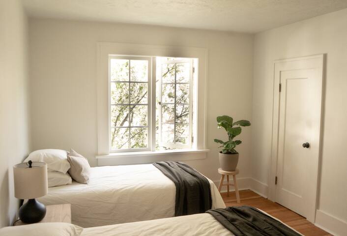 Arbutus Lodge at the Tides gallery image 5