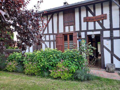 Les gites du Der - the CRANE ASH -