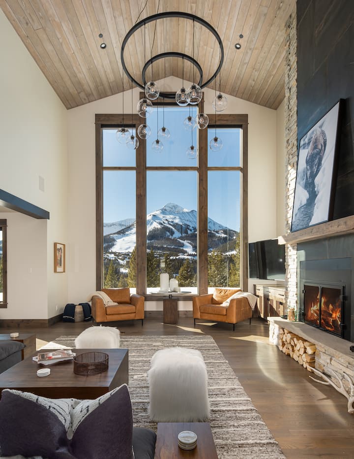 Luxury Home, Ski-in/Ski-out access, LONE PEAK VIEW
