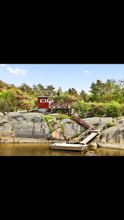 Summer cottage by the sea with its own dock