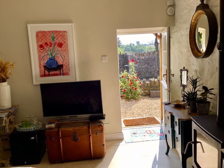 Self Contained Luxury Suite In Somerset Village - Frome
