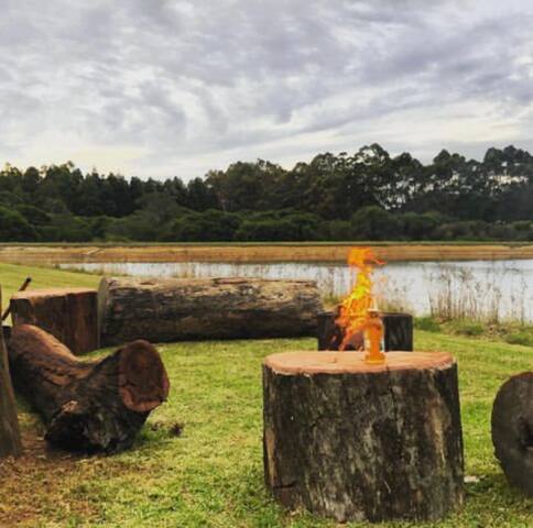 Cosy 4 bedroom shouse in tranquil rural setting