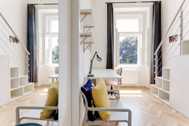 Large Design comfy flat at Malá Strana (11) gallery image 3