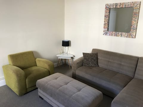 Top Airbnb: The Colours: riverside apartment with garden in Dundee