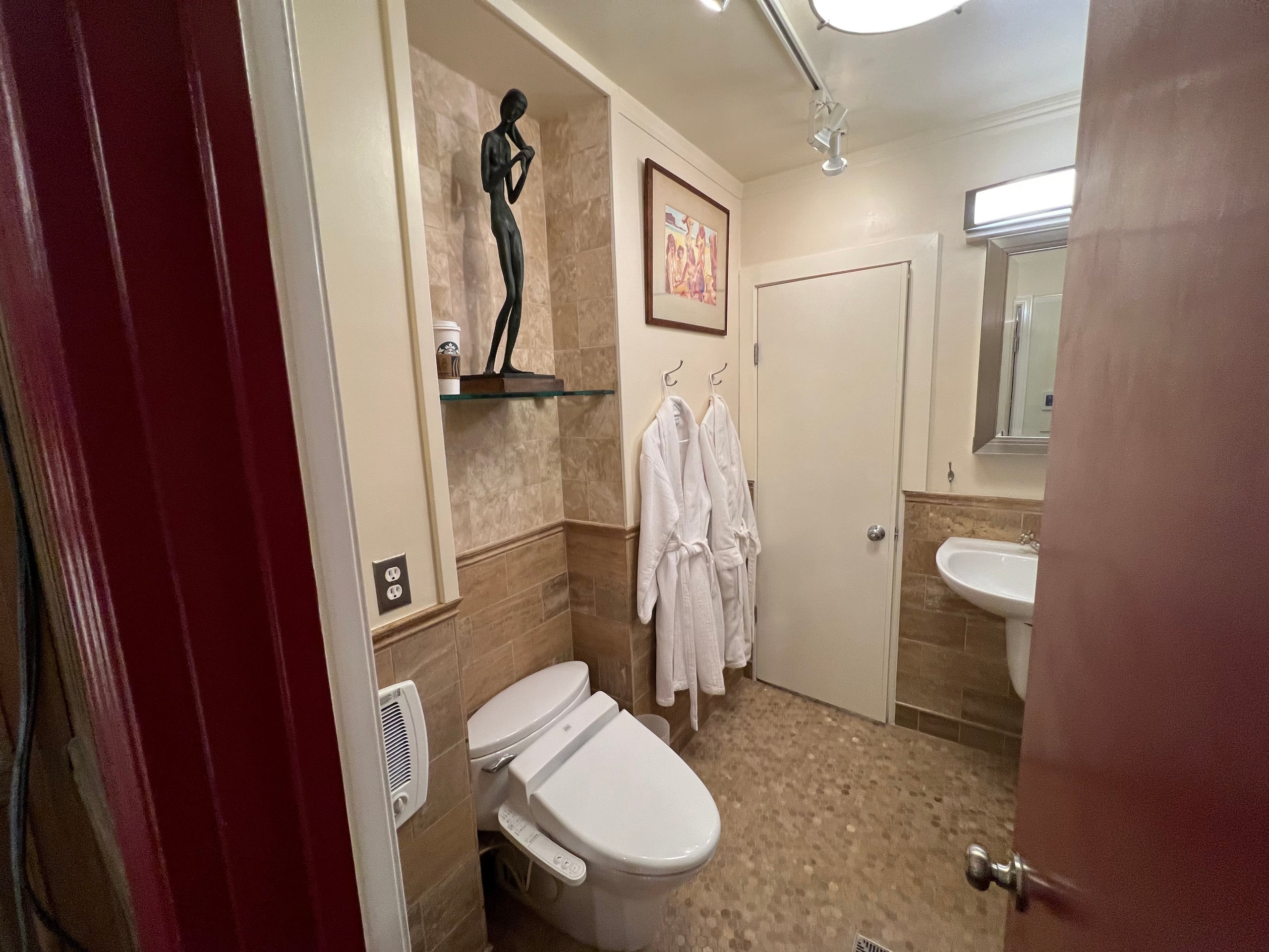 Home in San Francisco · ★4.98 · 2 bedrooms · 1 bed · 1 bath - Image 15