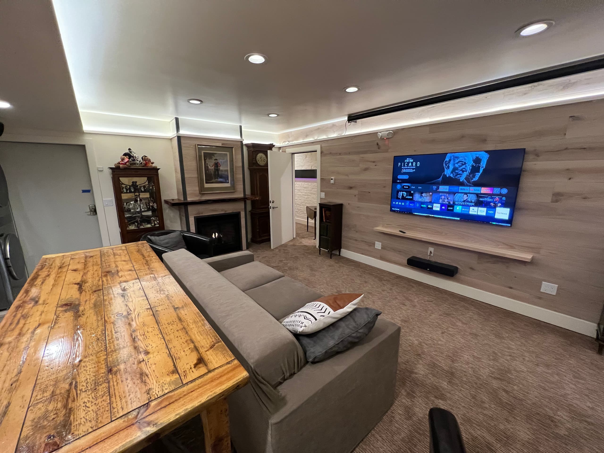 Home in San Francisco · ★4.98 · 2 bedrooms · 1 bed · 1 bath - Image 5