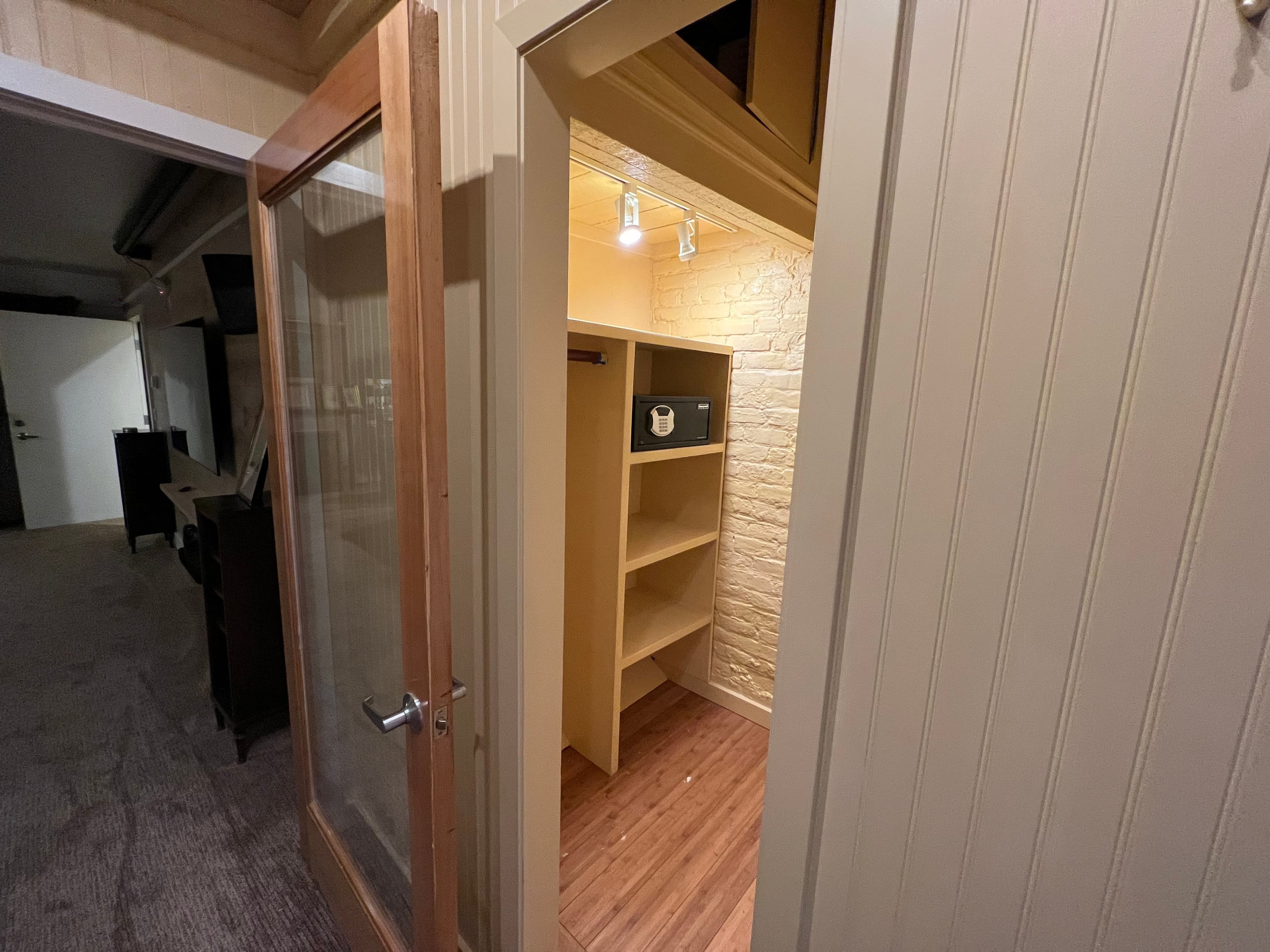 Home in San Francisco · ★4.98 · 2 bedrooms · 1 bed · 1 bath - Image 12
