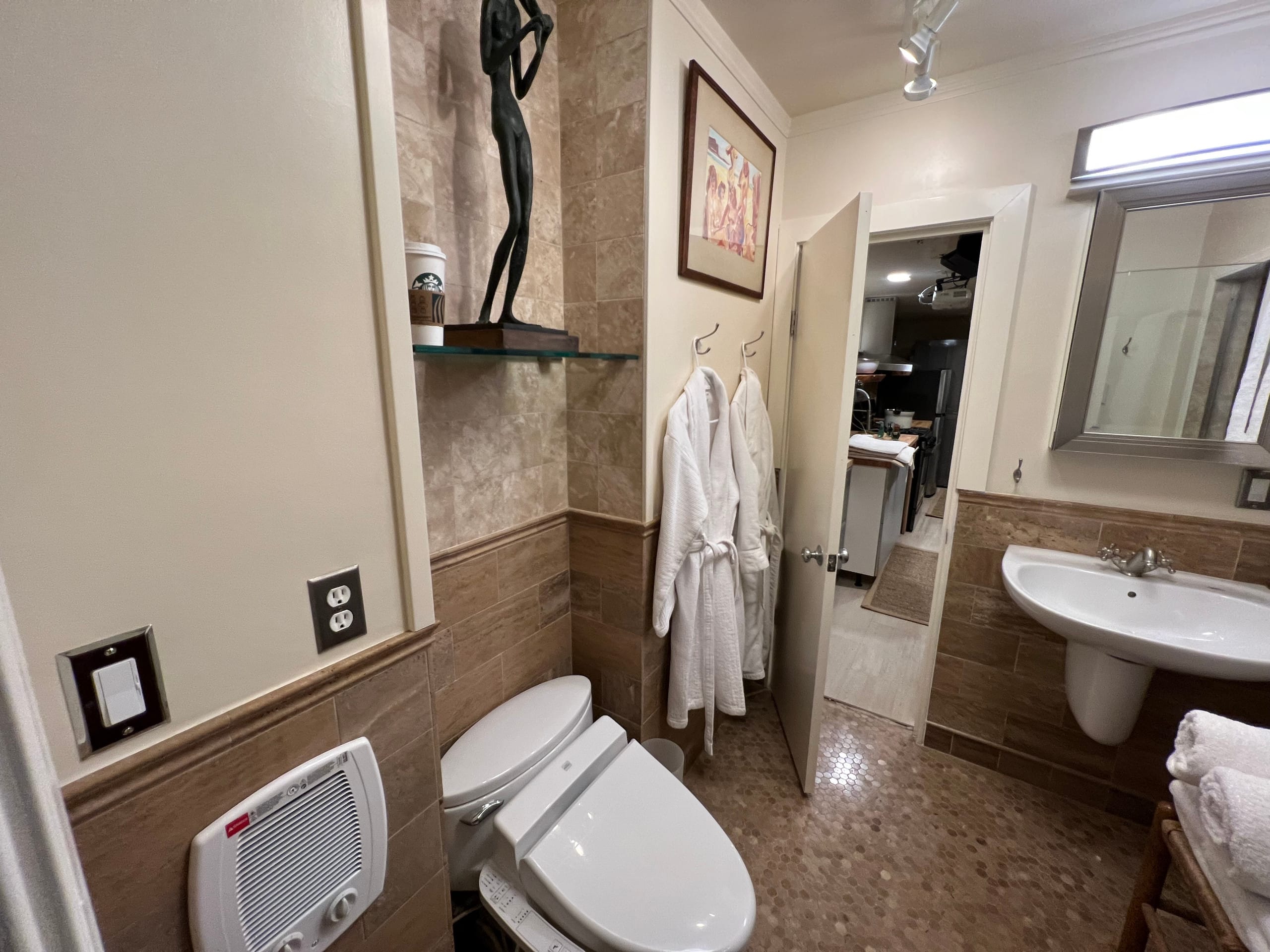 Home in San Francisco · ★4.98 · 2 bedrooms · 1 bed · 1 bath - Image 28