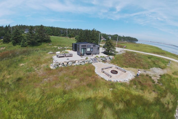 Tiny Beachfront Home ... Big Ocean View