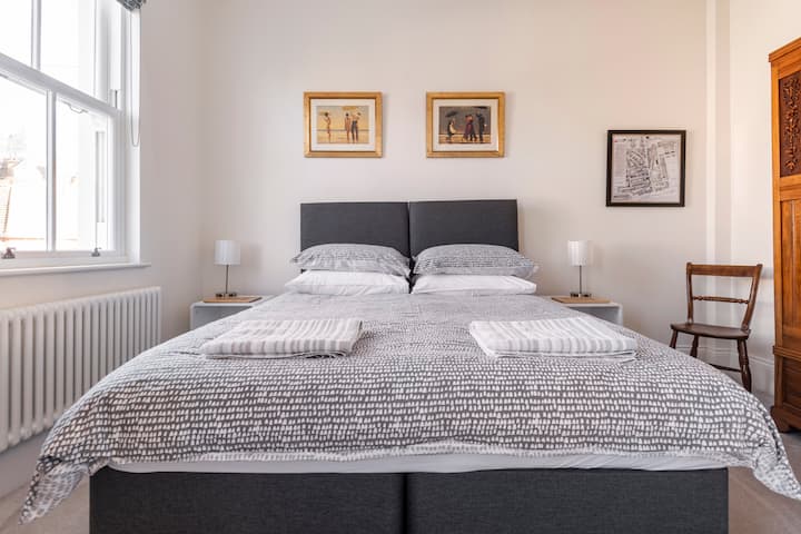 Segundo dormitorio, hecho como un doble tamaño king....